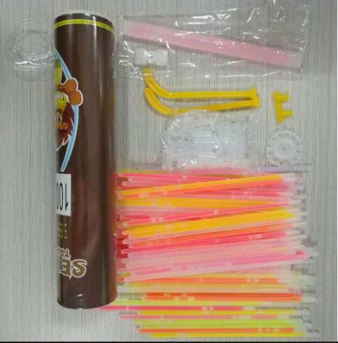 YIWA Halloween 134pcs Custom Glowing Stick